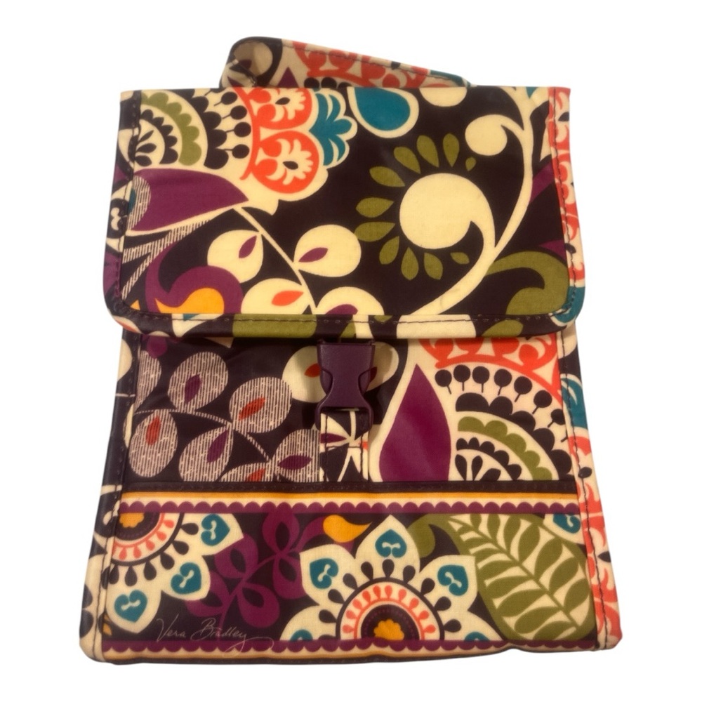 Vera Bradley insulated lunch bag. Pattern plum crazy